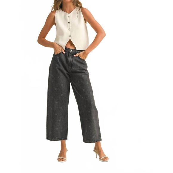 NEW KLESIS j'adore sculpted metal button knit vest in soft white - Picture 4 of 5